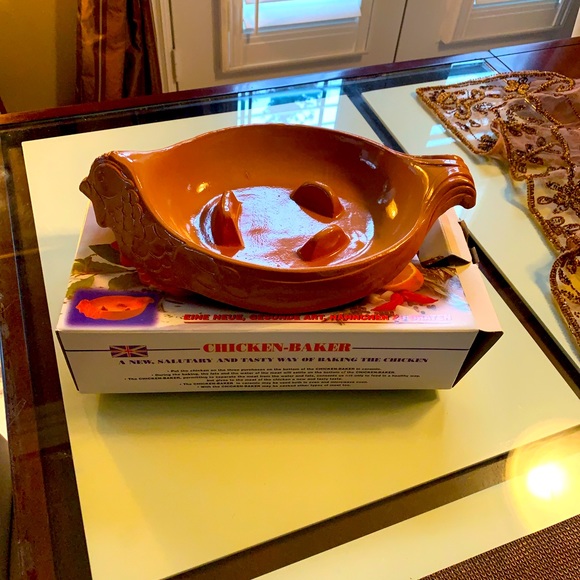 Hahnchenbrater Chicken Baker . Ceramic chicken baked dish. - Picture 10 of 11